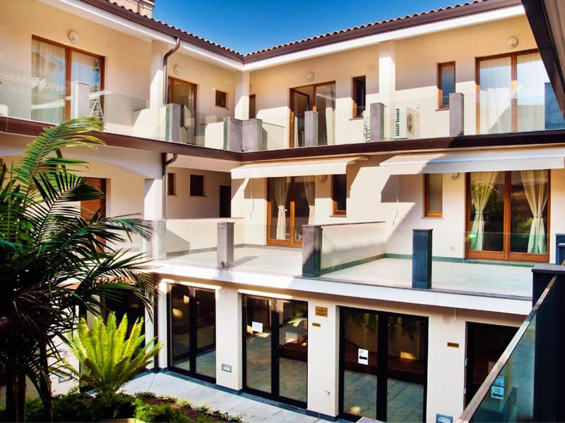 Lux Studio And Apartment Catania Exterior photo